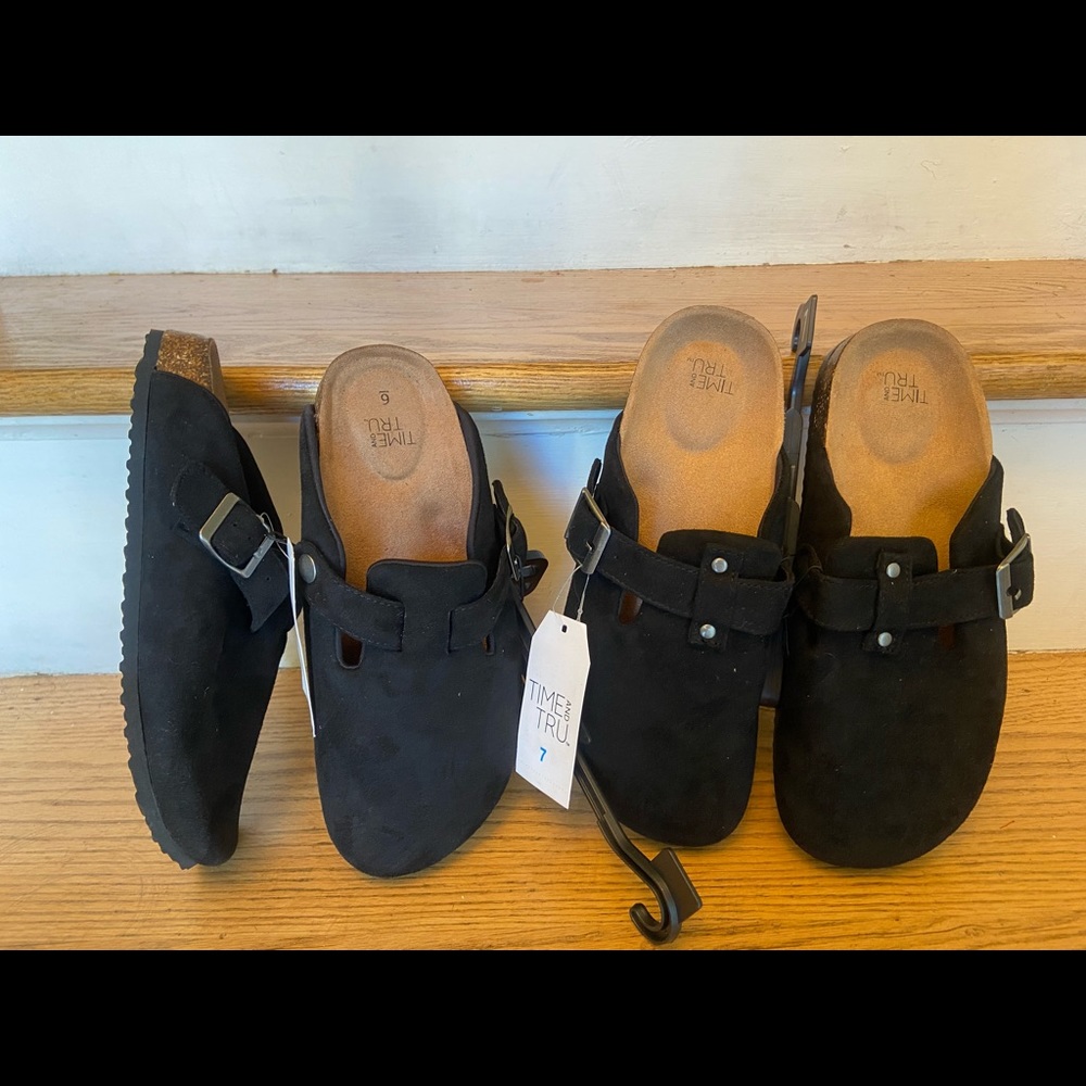 Time and tru mule black shoes size 6